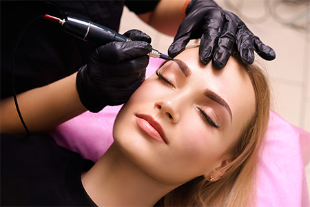 The application areas of permanent make-up.